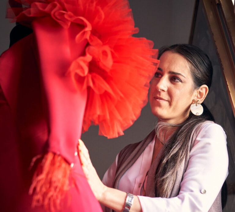 CARMEN BENÍTEZ – Moda flamenca